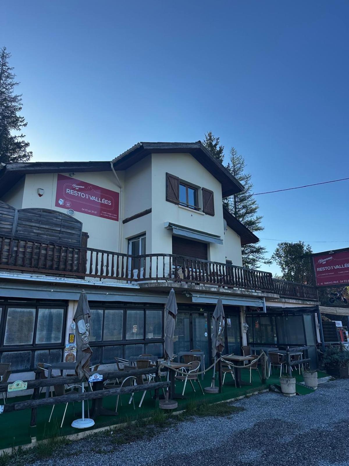 Appart'Hotel Des 3 Vallees Le Pied A Terre Séranon Exterior foto